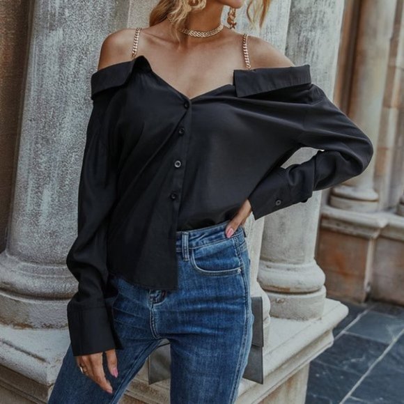 Tops - Contemporary modern Girl off shoulder Blouse Black